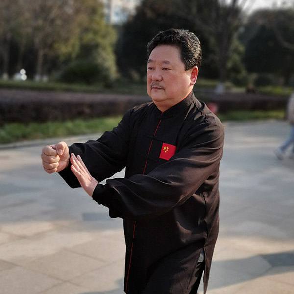 市一星级教练员 周义元